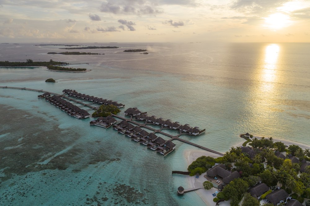 Sunset Beach Villa with Pool at Four Seasons Resort Maldives at Kuda Huraa thumbnail 5